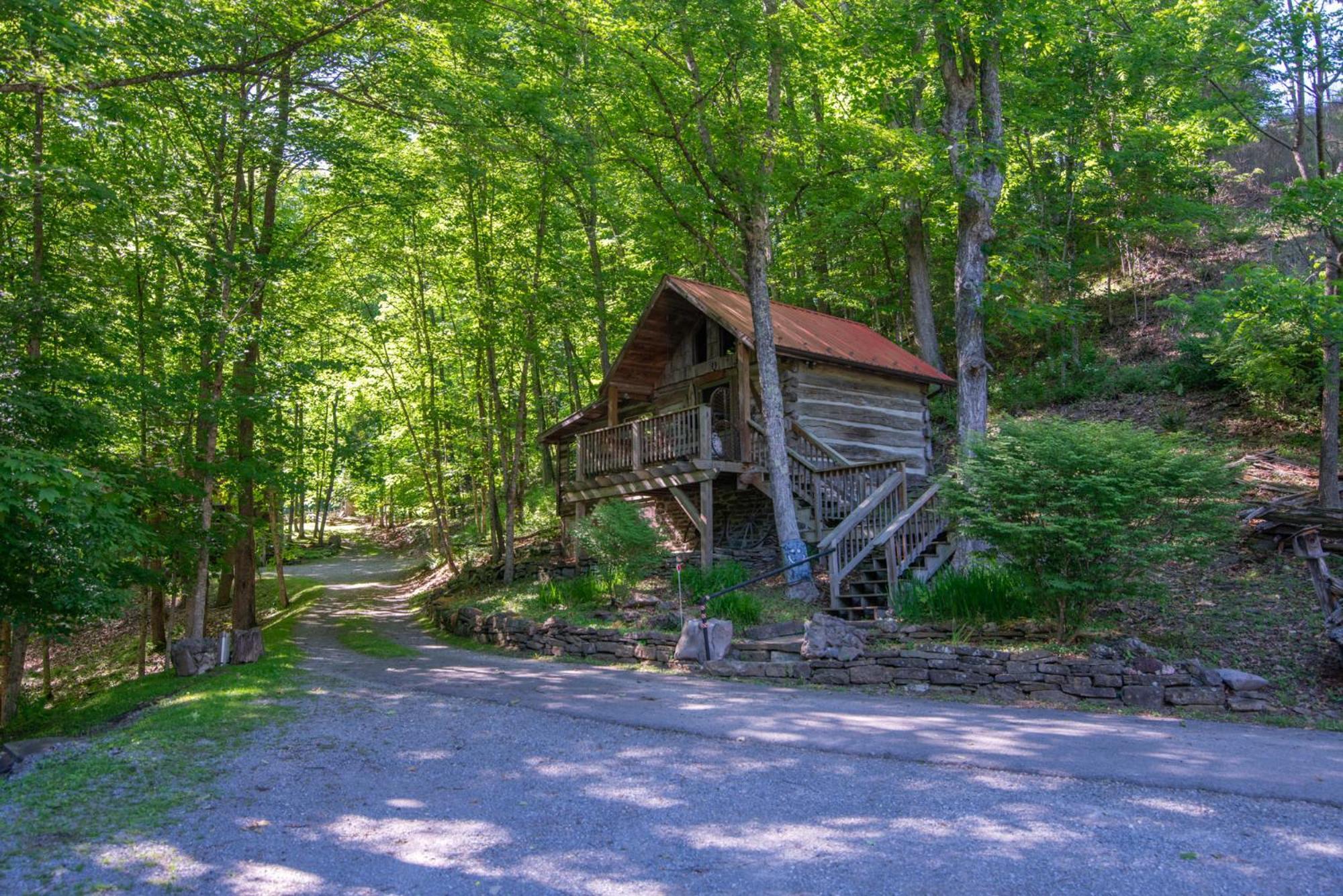 Moore House Inn & Cabins Marlinton المظهر الخارجي الصورة
