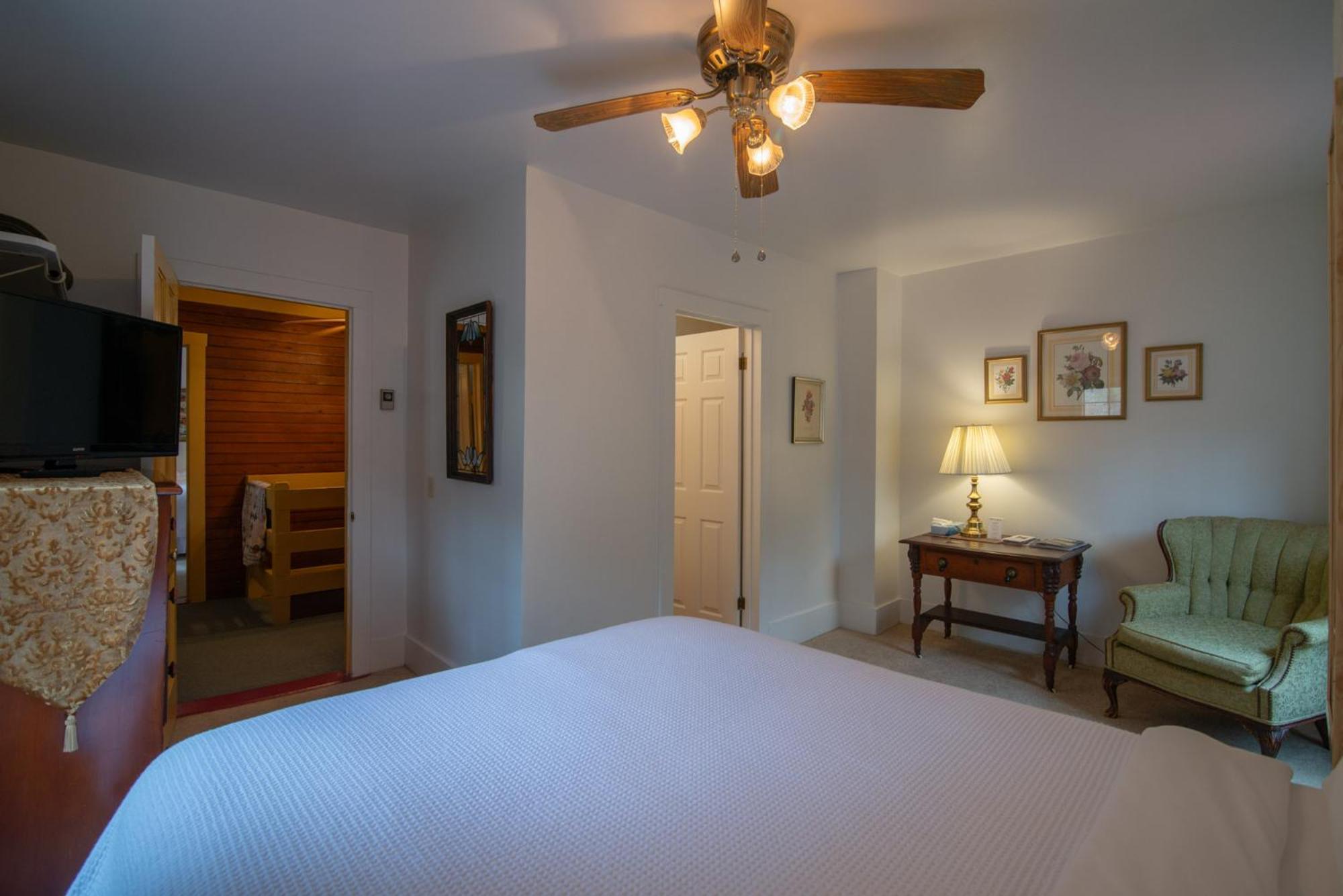 Moore House Inn & Cabins Marlinton الغرفة الصورة