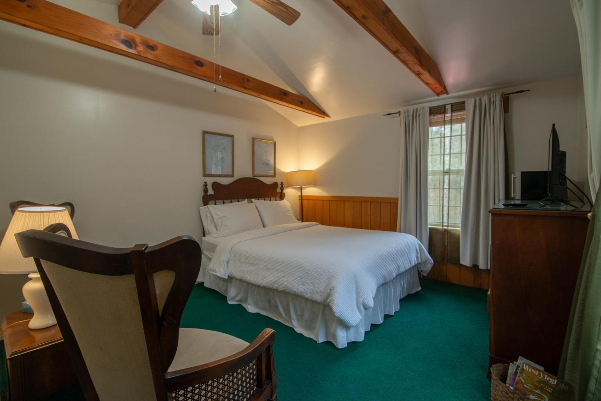 Moore House Inn & Cabins Marlinton الغرفة الصورة